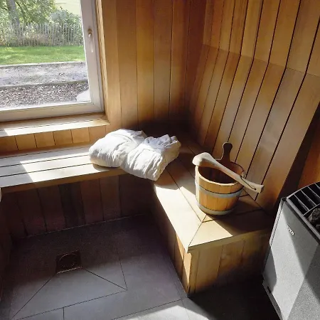 Comfortable Chalet With Indoor Pool Hammam And Sauna Near 펜션 *