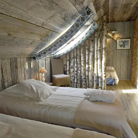 펜션 Comfortable Chalet With Indoor Pool Hammam And Sauna Near