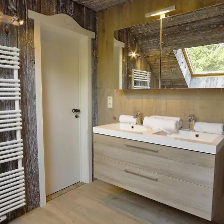 펜션 Comfortable Chalet With Indoor Pool Hammam And Sauna Near *